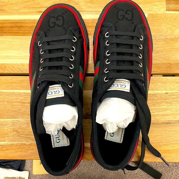 GUCCI - GUCCI ランニング　L   黒　　unisex m_63028e26b635f8f20682cc8a.jpg